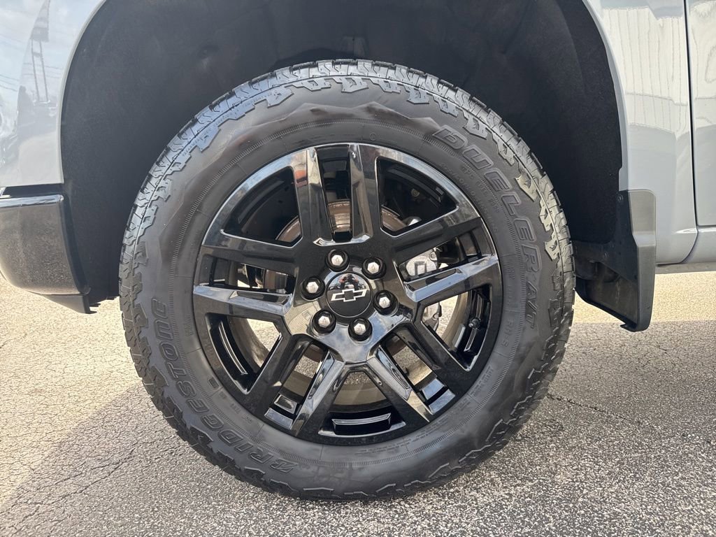 Used 2024 Chevrolet Silverado 1500 LT Trail Boss w/ Convenience Package II AWD/4WD image 12