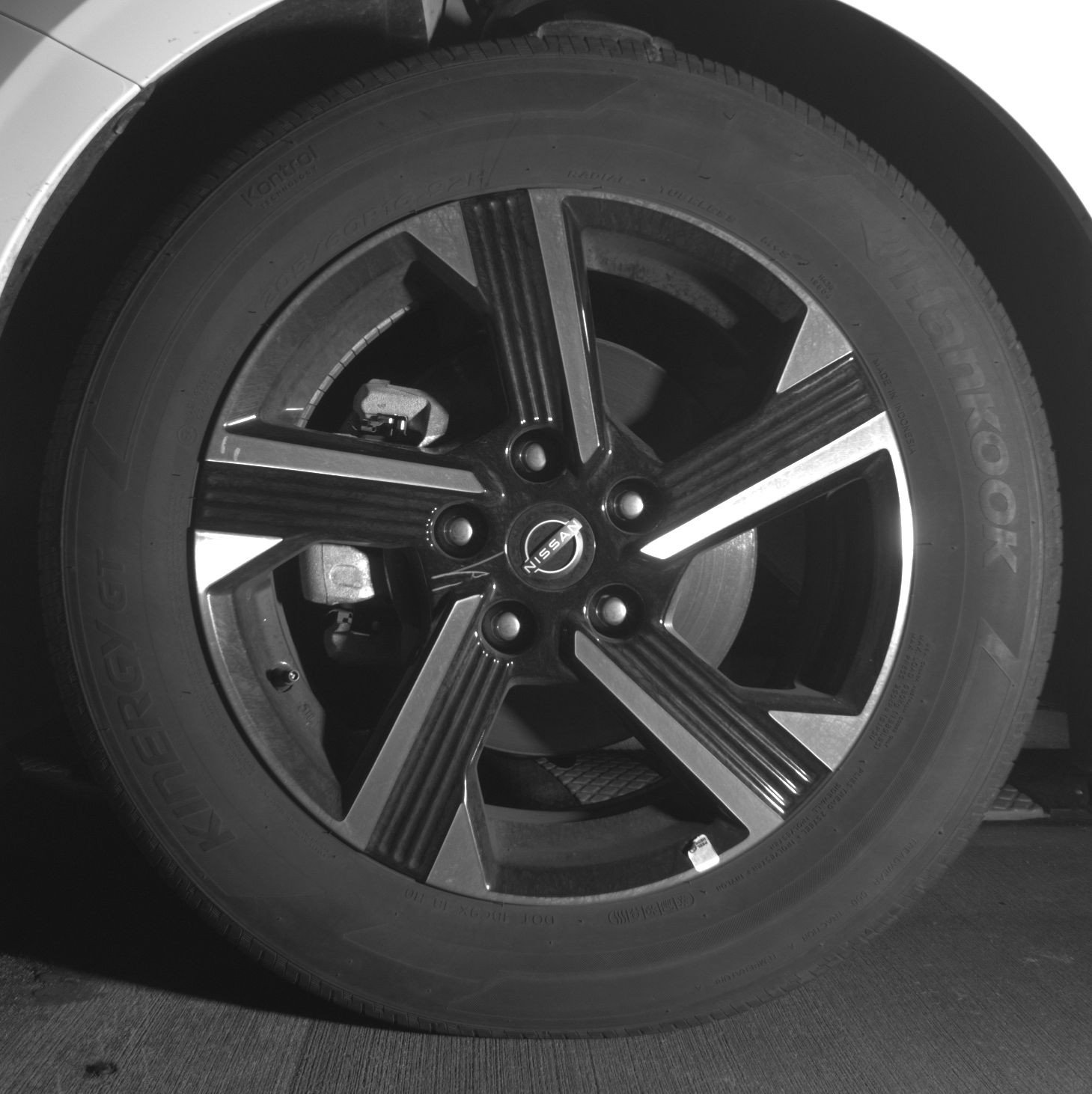 Used 2025 Nissan Sentra SV image 12