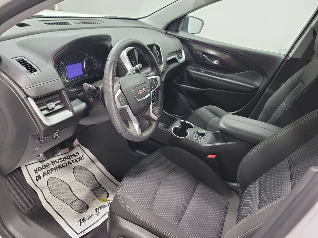 Used 2023 GMC Terrain SLE w/ Driver Convenience Package AWD/4WD image 31