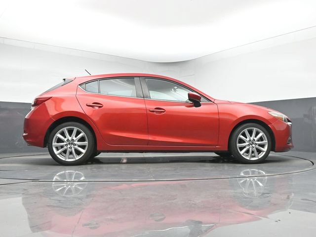 Used 2017 MAZDA MAZDA3 Touring FWD image 17