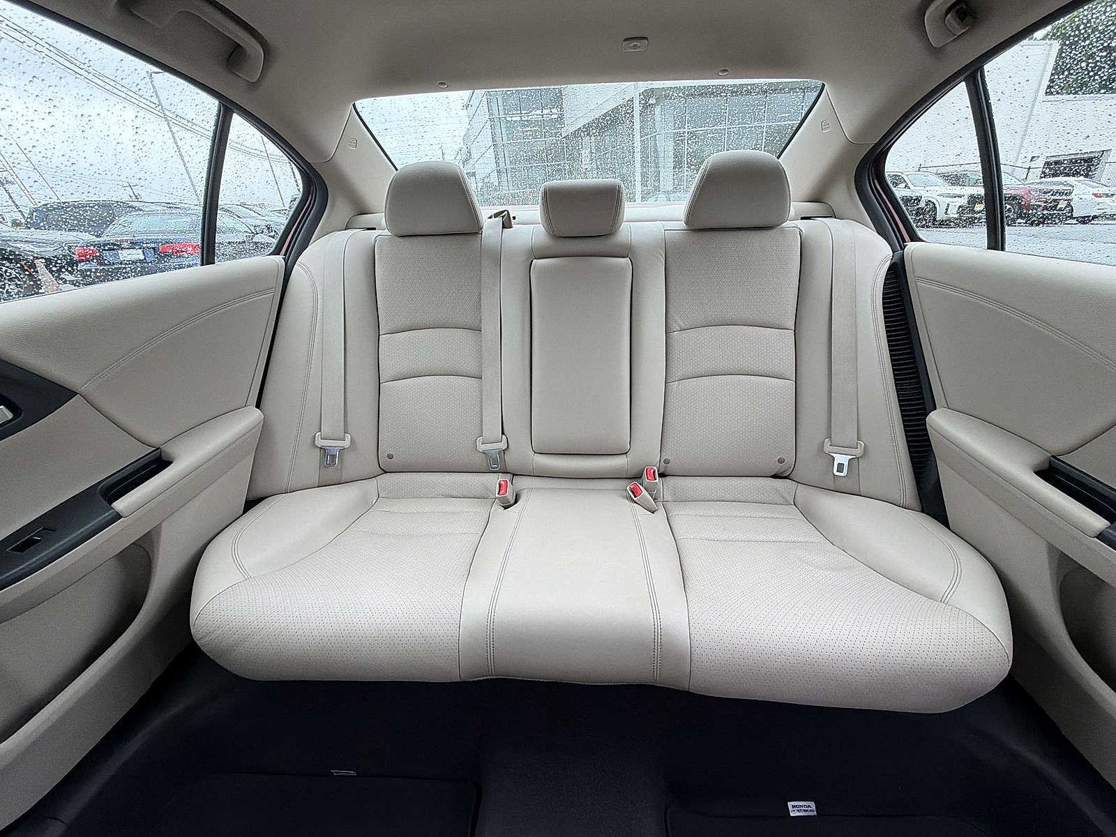 Used 2017 Honda Accord EX-L image 21