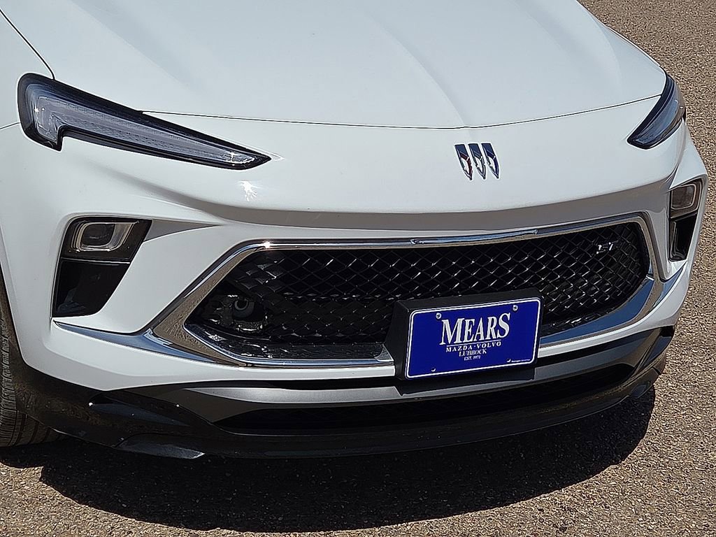 Used 2024 Buick Encore GX Sport Touring AWD/4WD image 9