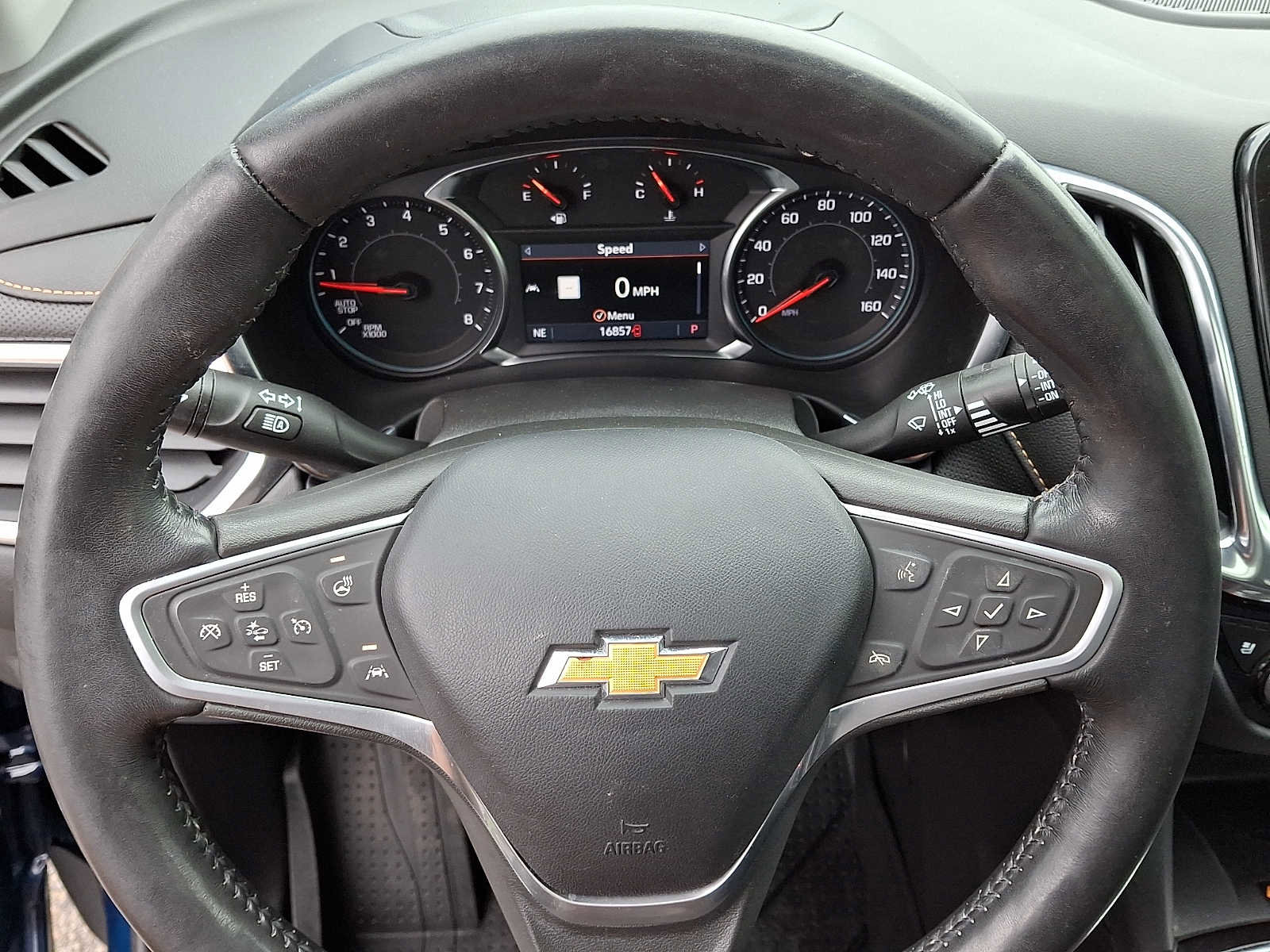 Used 2022 Chevrolet Equinox Premier AWD/4WD image 19