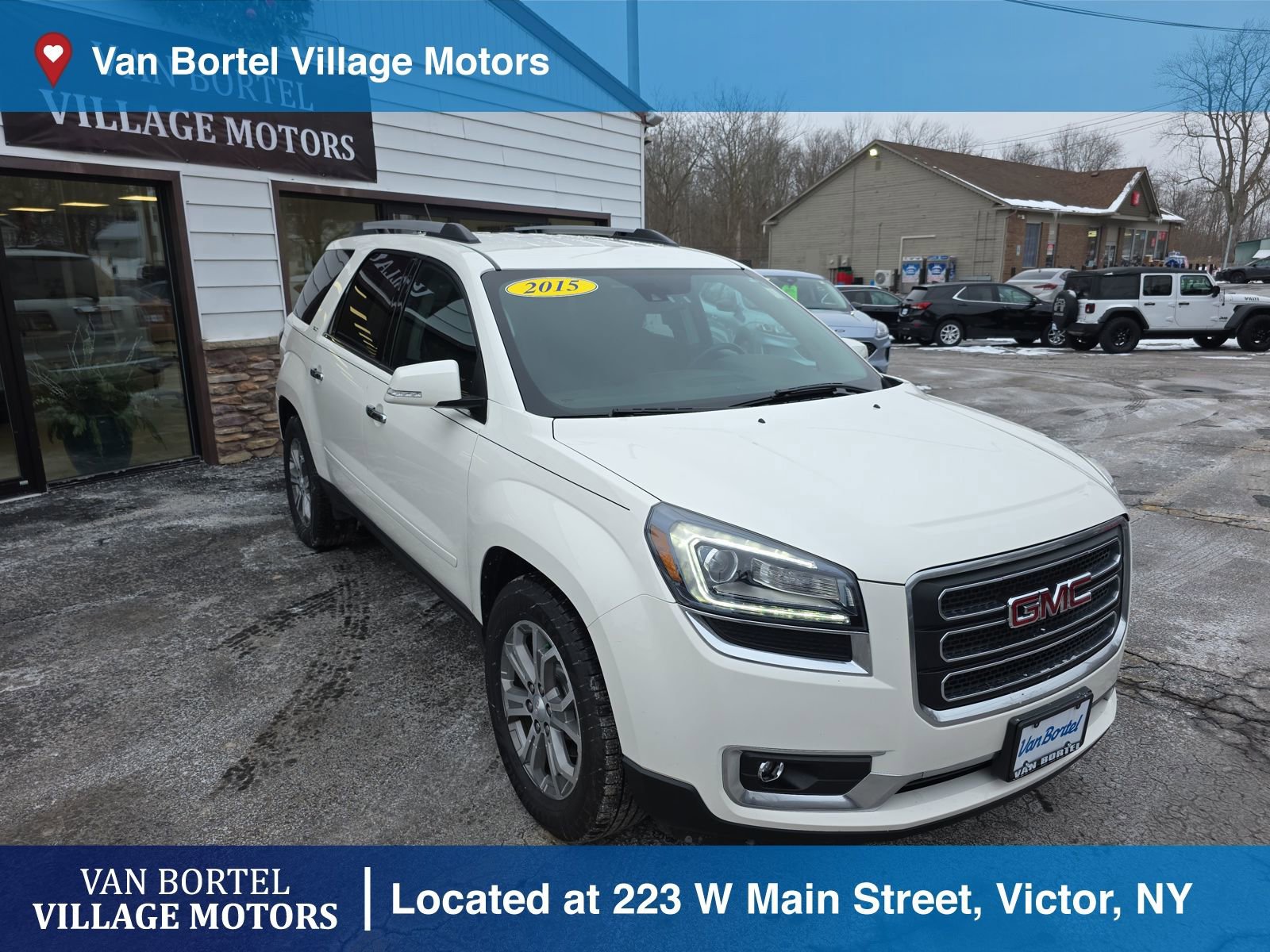 Used 2015 GMC Acadia SLT image 3
