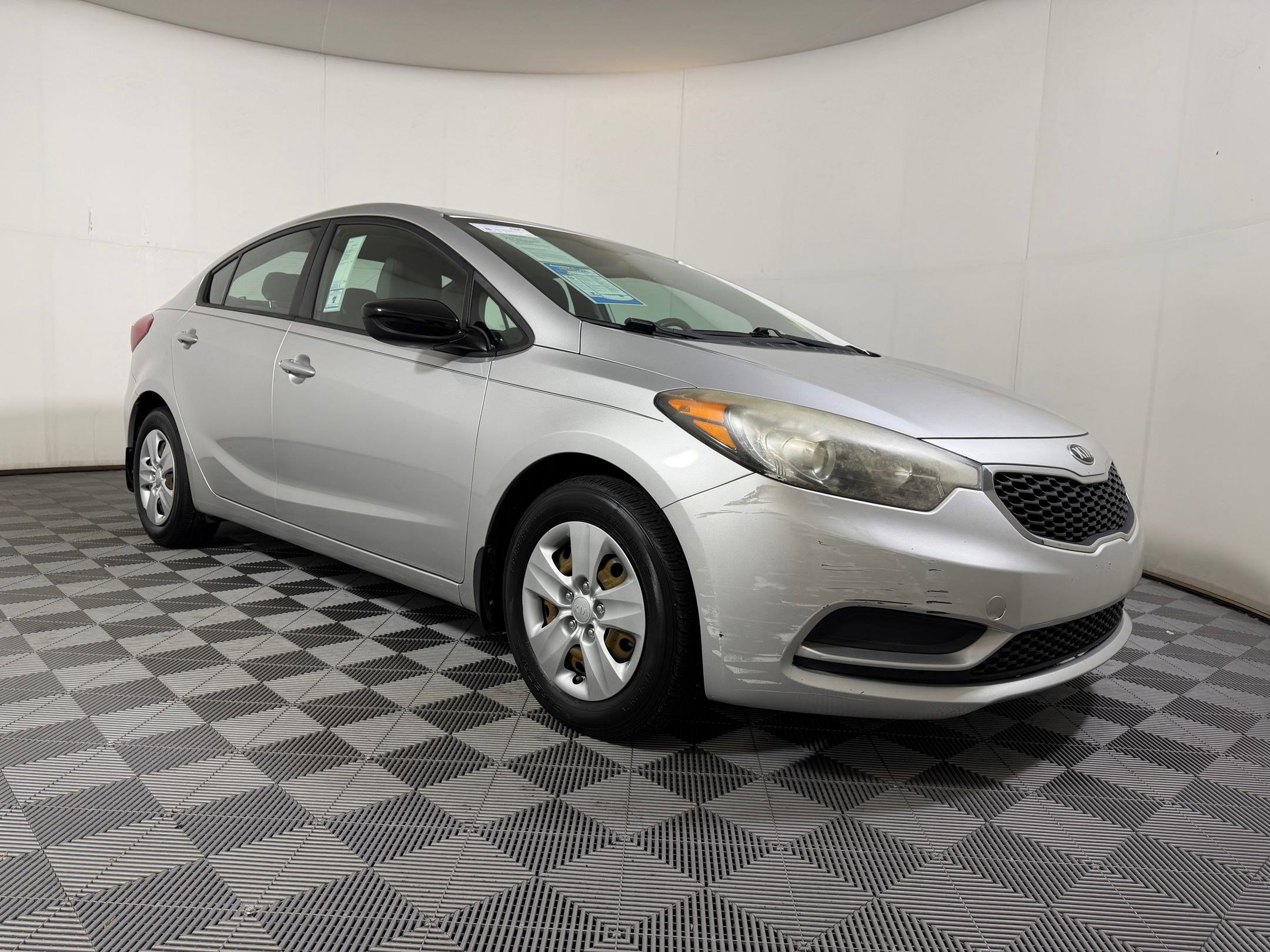 Used 2014 Kia Forte LX FWD image 6