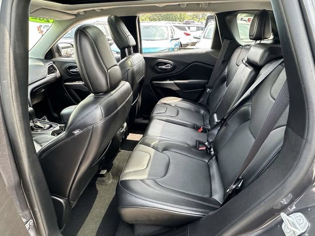Used 2021 Jeep Cherokee Limited AWD/4WD image 18