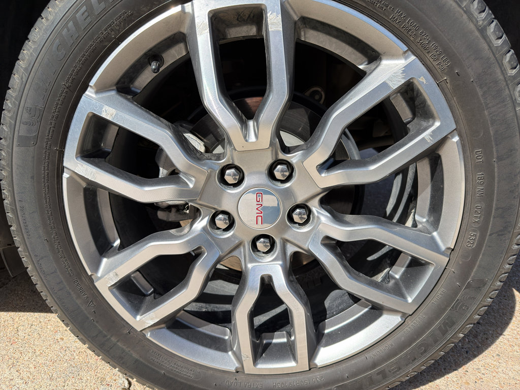 Used 2023 GMC Terrain Denali w/ Denali Premium Package image 30