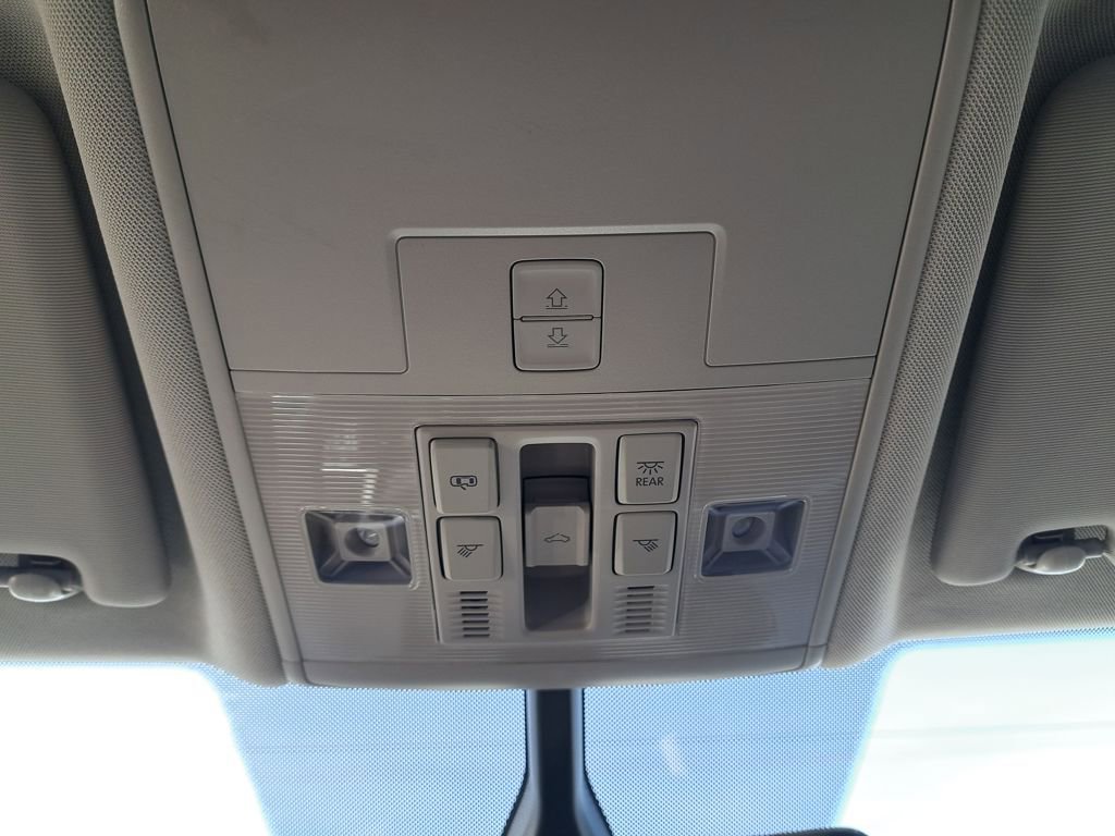 Used 2023 Volkswagen Atlas SE AWD/4WD image 33