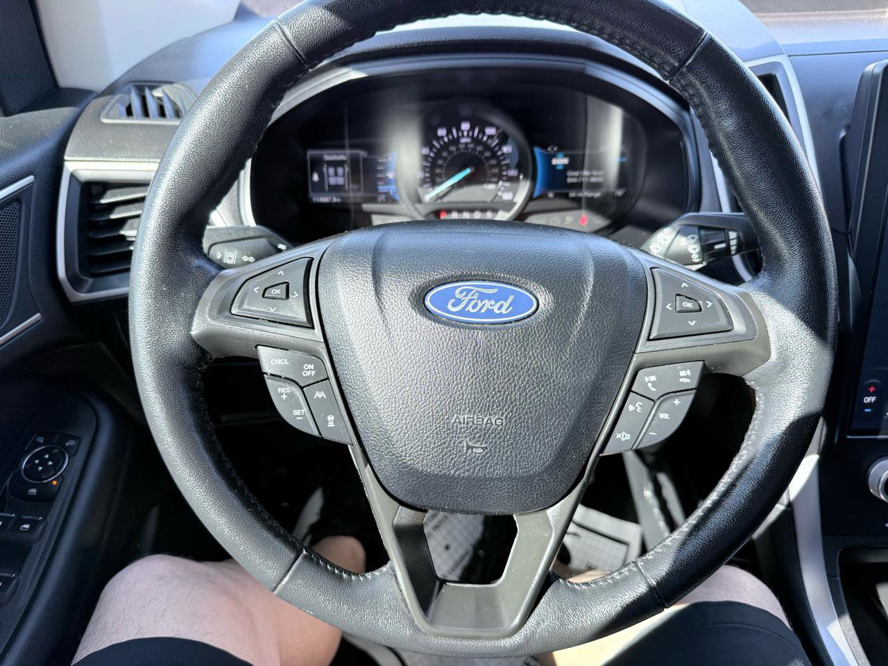 Used 2022 Ford Edge SEL w/ Convenience Package AWD/4WD image 18