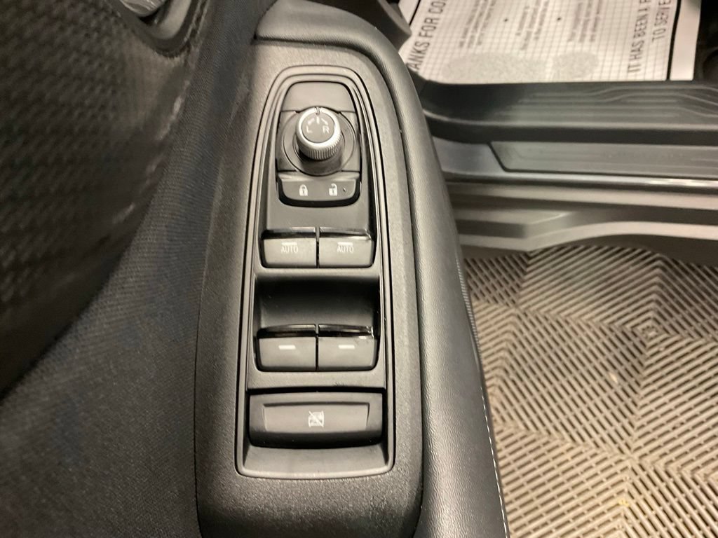 Used 2024 Subaru Outback Premium AWD/4WD image 12