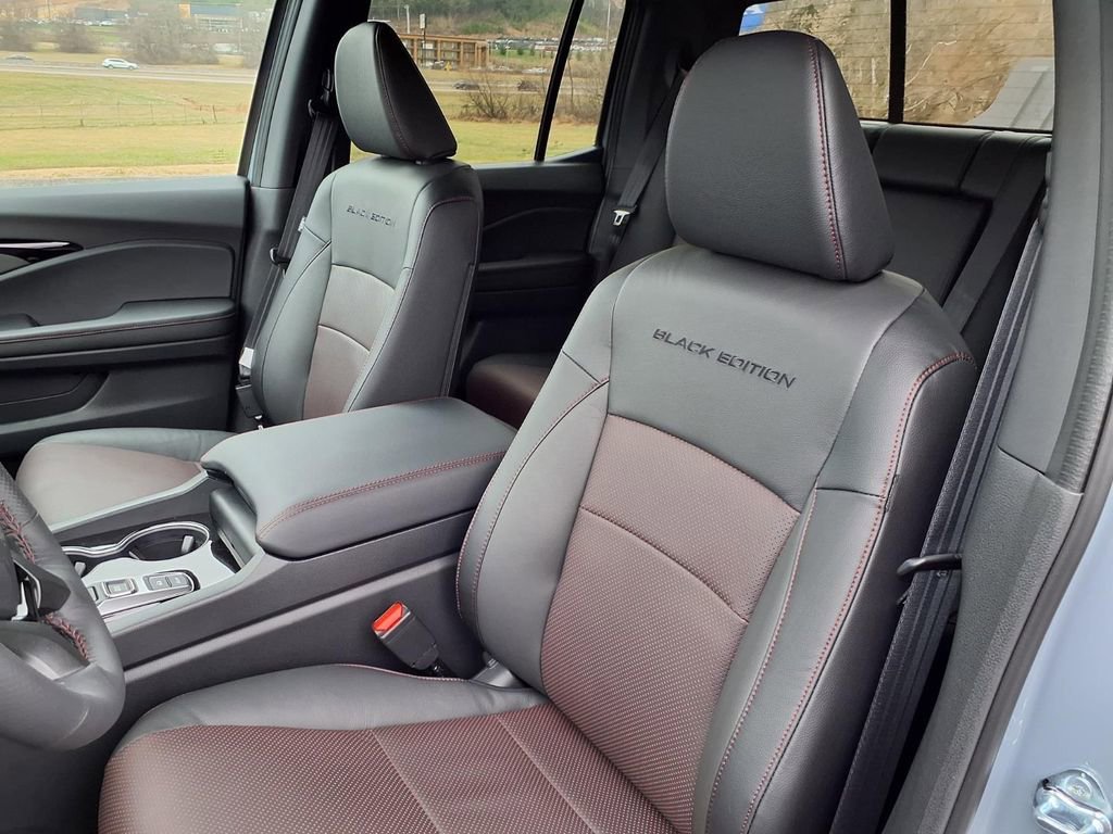 New 2026 Honda Ridgeline Black Edition image 15