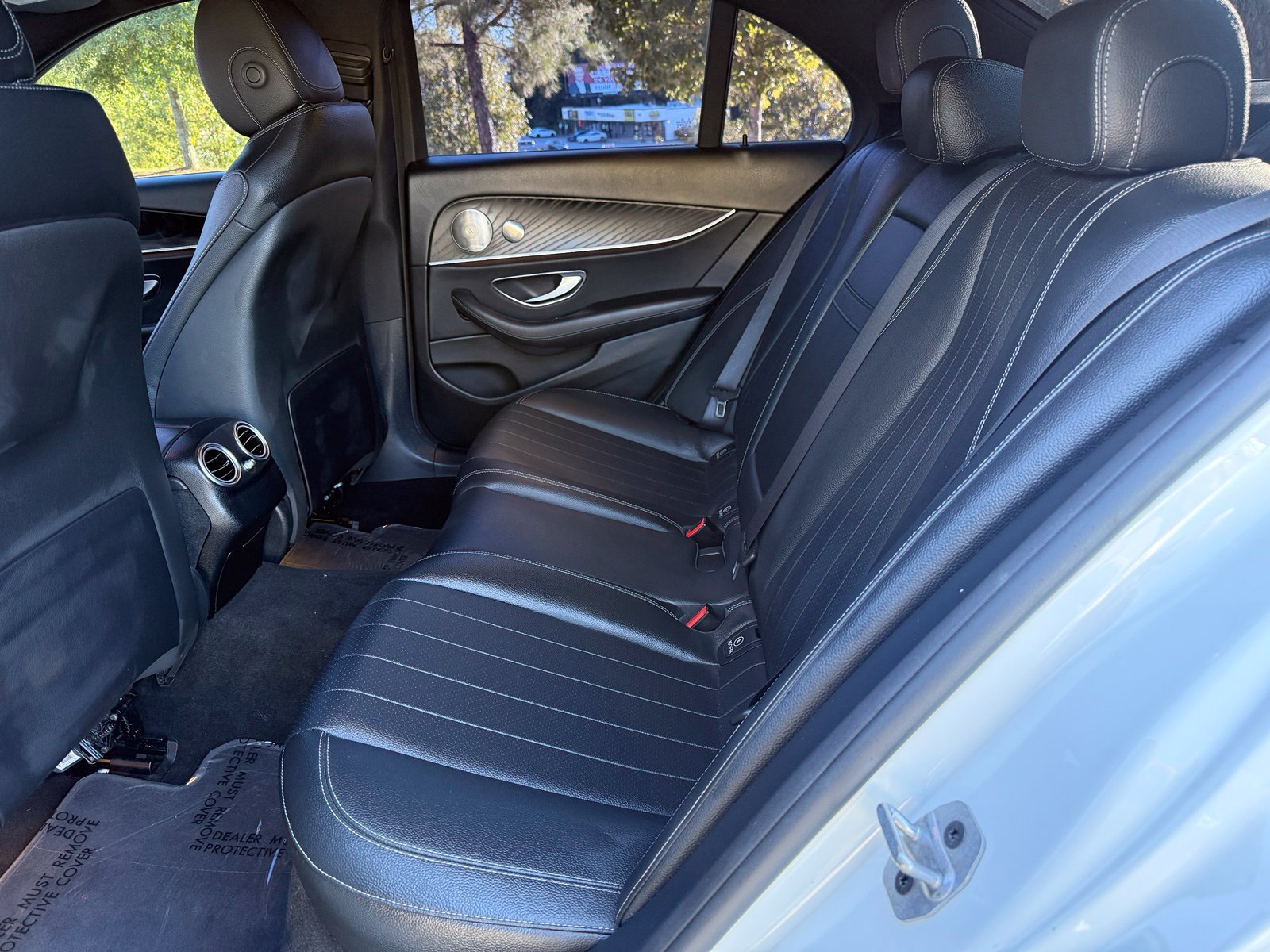 Used 2022 Mercedes-Benz E 350 Sedan image 38
