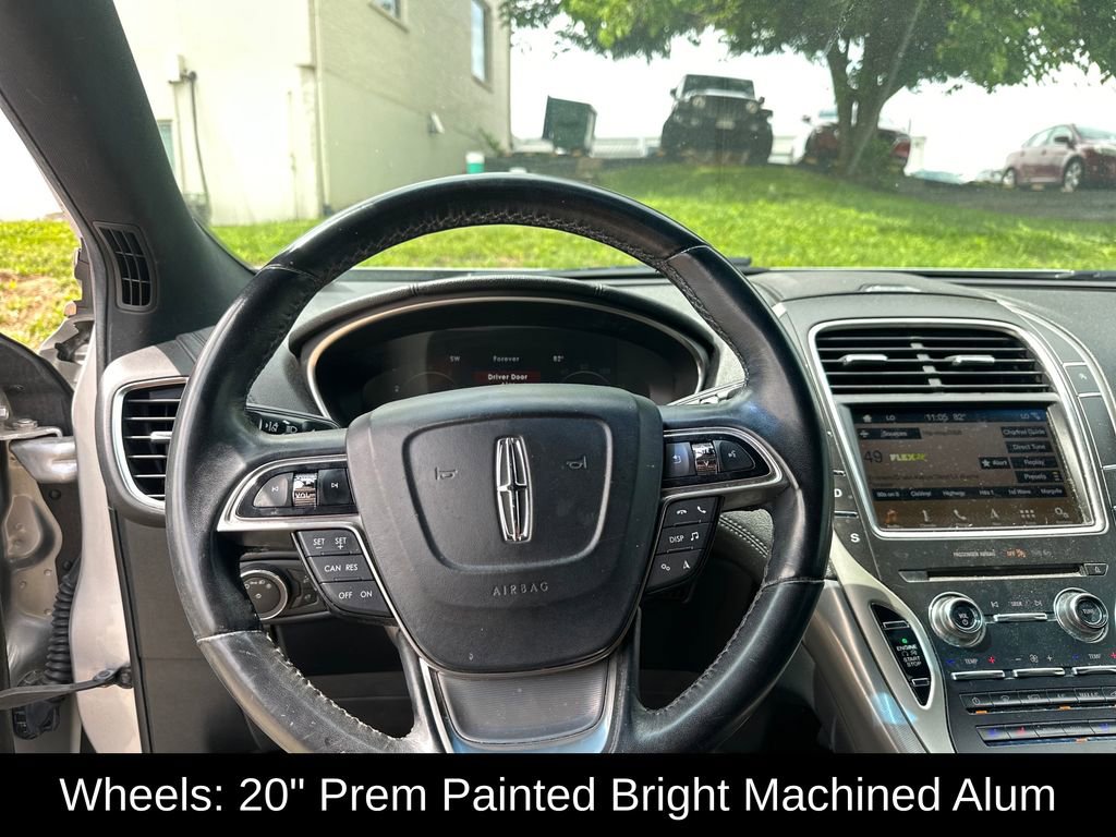 Used 2019 Lincoln Nautilus Reserve FWD image 12