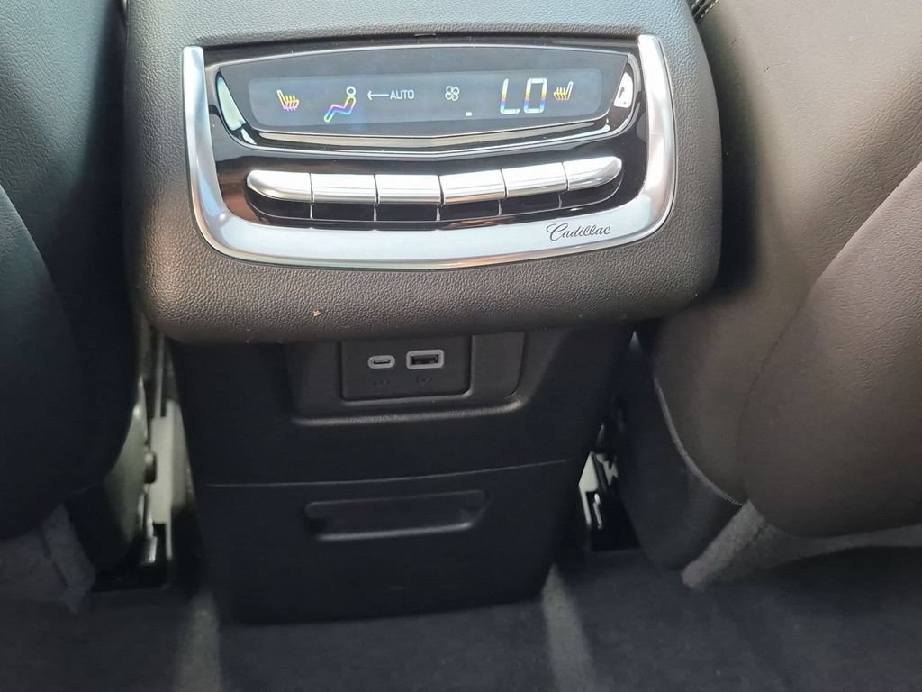 New 2024 Cadillac XT6 Premium Luxury w/ Technology Package AWD/4WD image 21