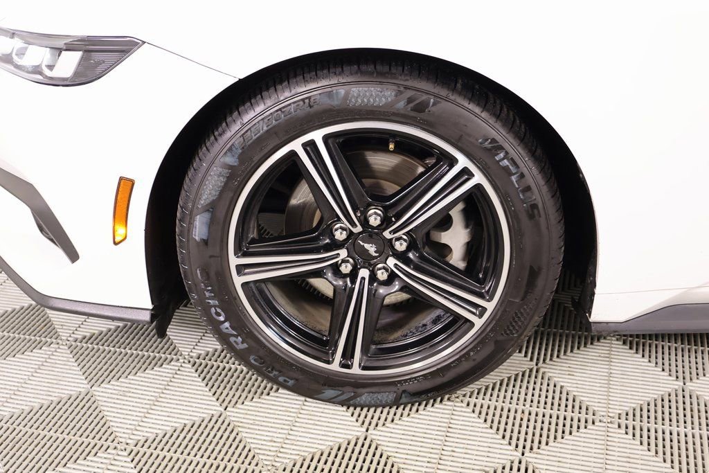Used 2024 Ford Mustang Premium image 16