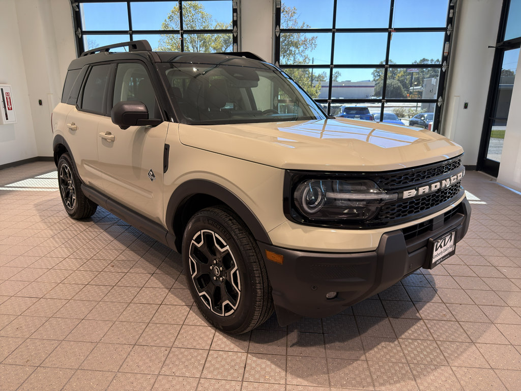 Used 2025 Ford Bronco Sport Outer Banks w/ Outer Banks Tech Package+ image 7