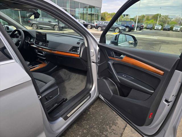 Used 2023 Audi Q5 2.0T Premium image 12