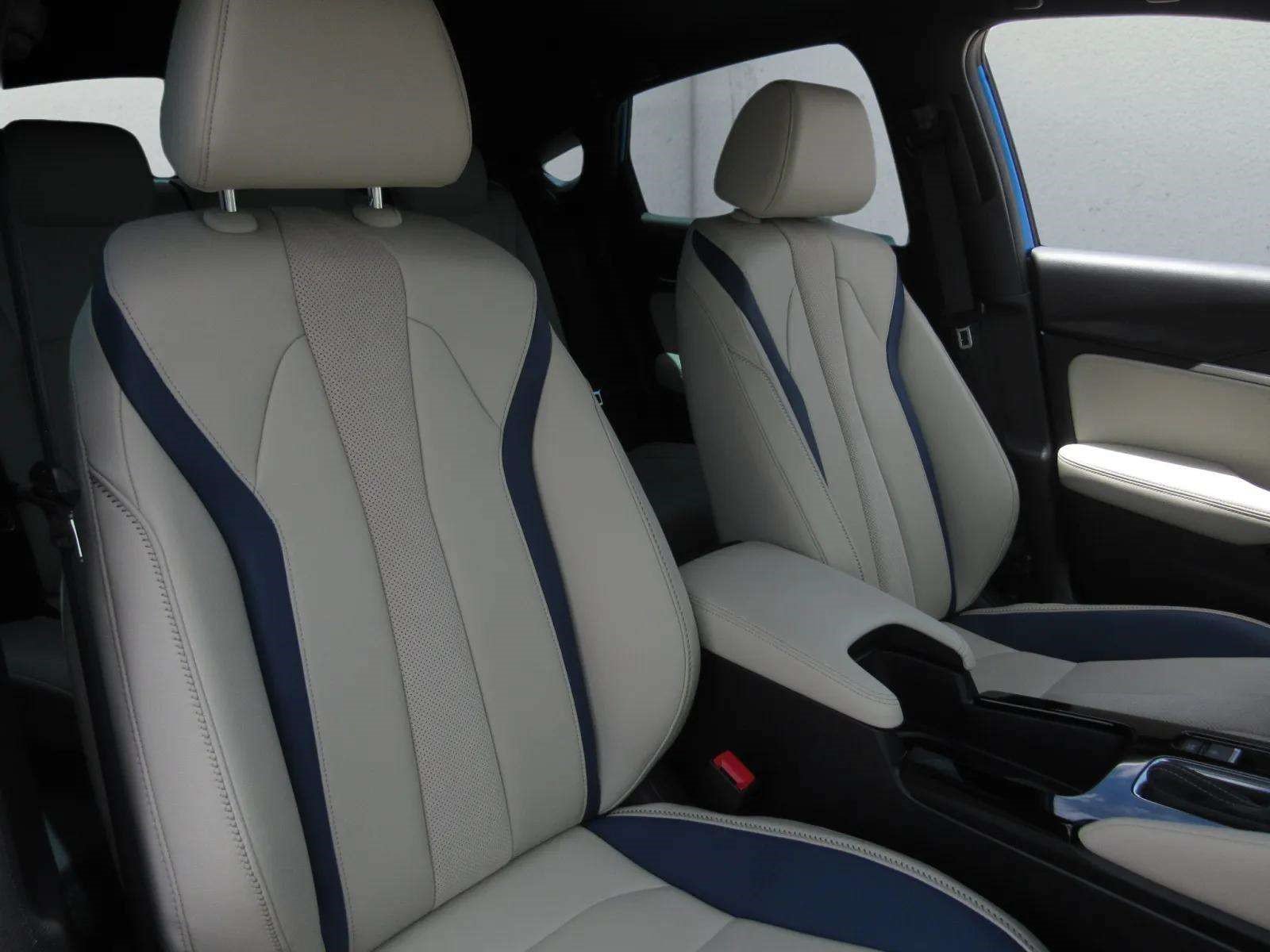 Certified 2026 Acura Integra A-Spec w/ Technology Package FWD image 11