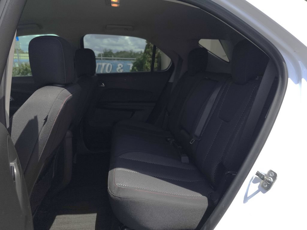 Used 2017 Chevrolet Equinox LT w/ Convenience Package FWD image 12
