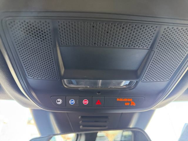 Used 2025 Chevrolet Equinox EV RS image 29