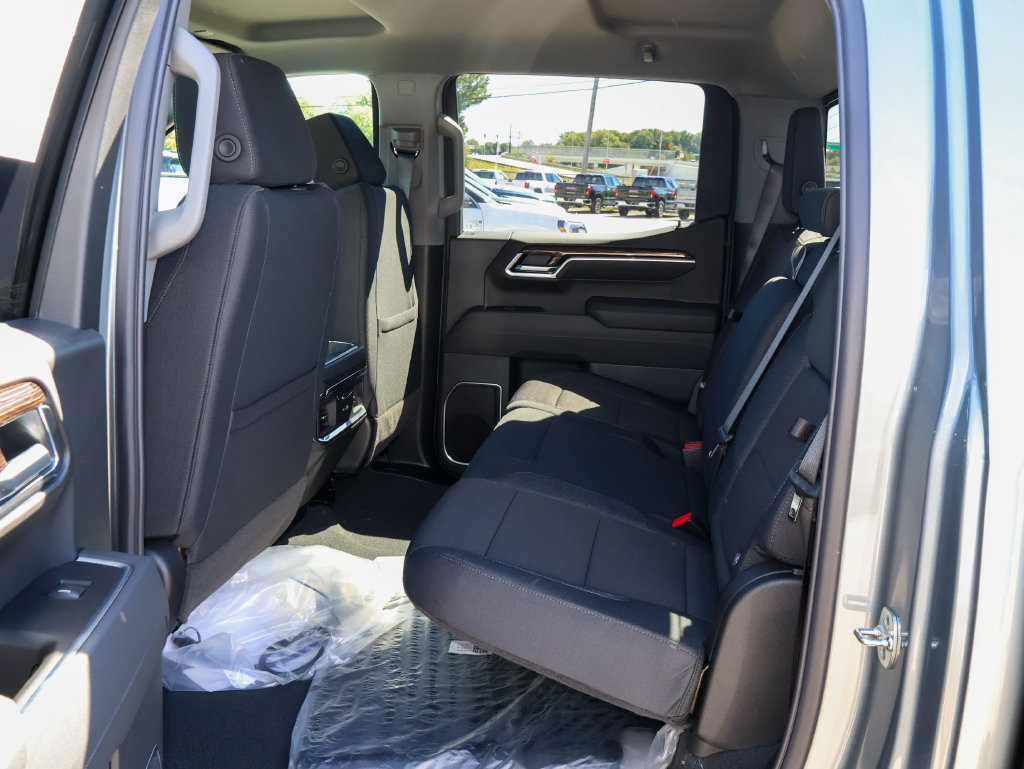 New 2026 GMC Sierra 1500 Elevation w/ Preferred Package AWD/4WD image 9