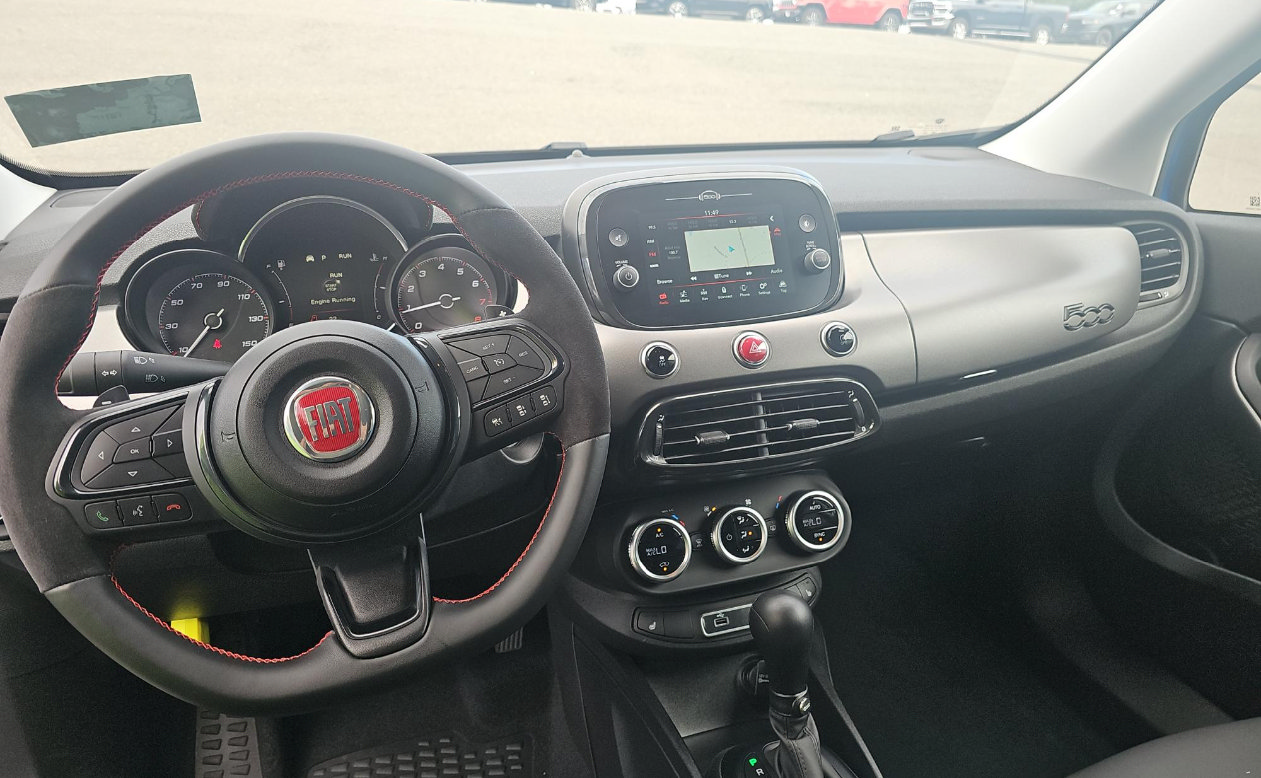 Used 2023 FIAT 500X Sport w/ Technology Group AWD/4WD image 6