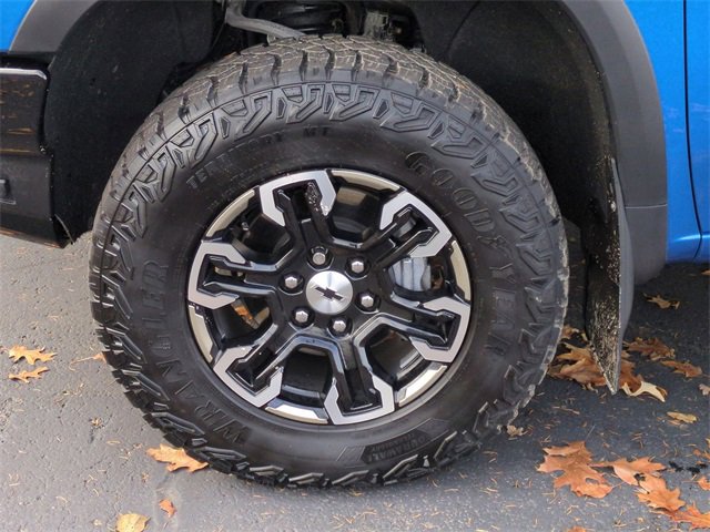 Certified 2022 Chevrolet Silverado 1500 ZR2 w/ Technology Package image 34