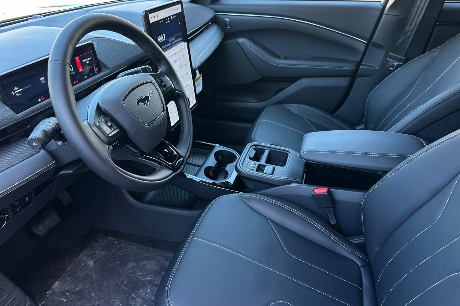 New 2026 Ford Mustang Mach-E Select w/ Interior Protection Package RWD image 9