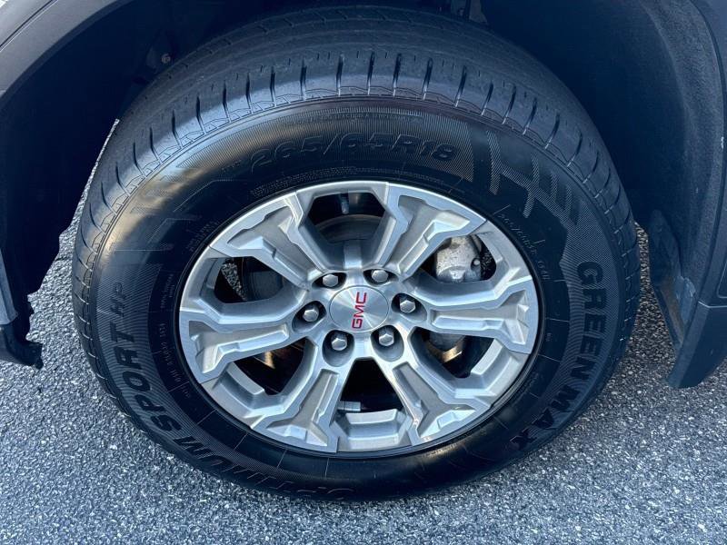 Used 2024 GMC Sierra 1500 SLT image 49