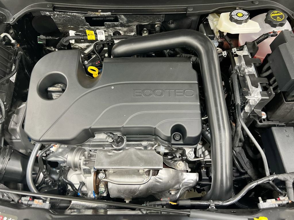 New 2026 Chevrolet Equinox ACTIV w/ LPO, Floor Liner Package image 25