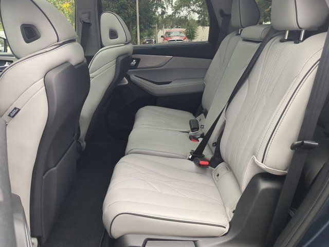 New 2026 Acura MDX w/ Advance Package image 13