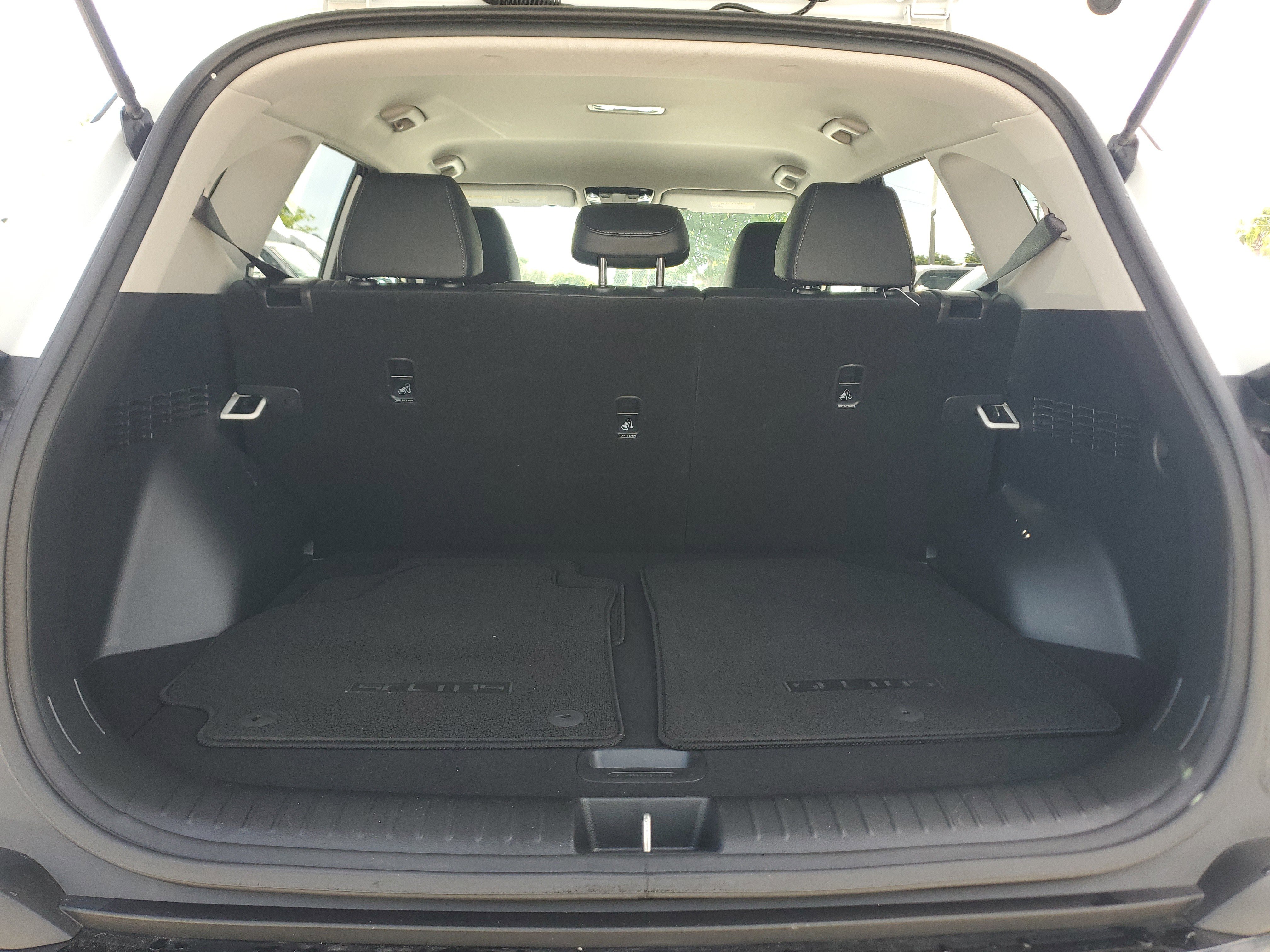 Used 2024 Kia Seltos EX image 15