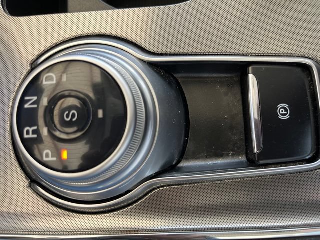Used 2024 Ford Edge Titanium AWD/4WD image 18