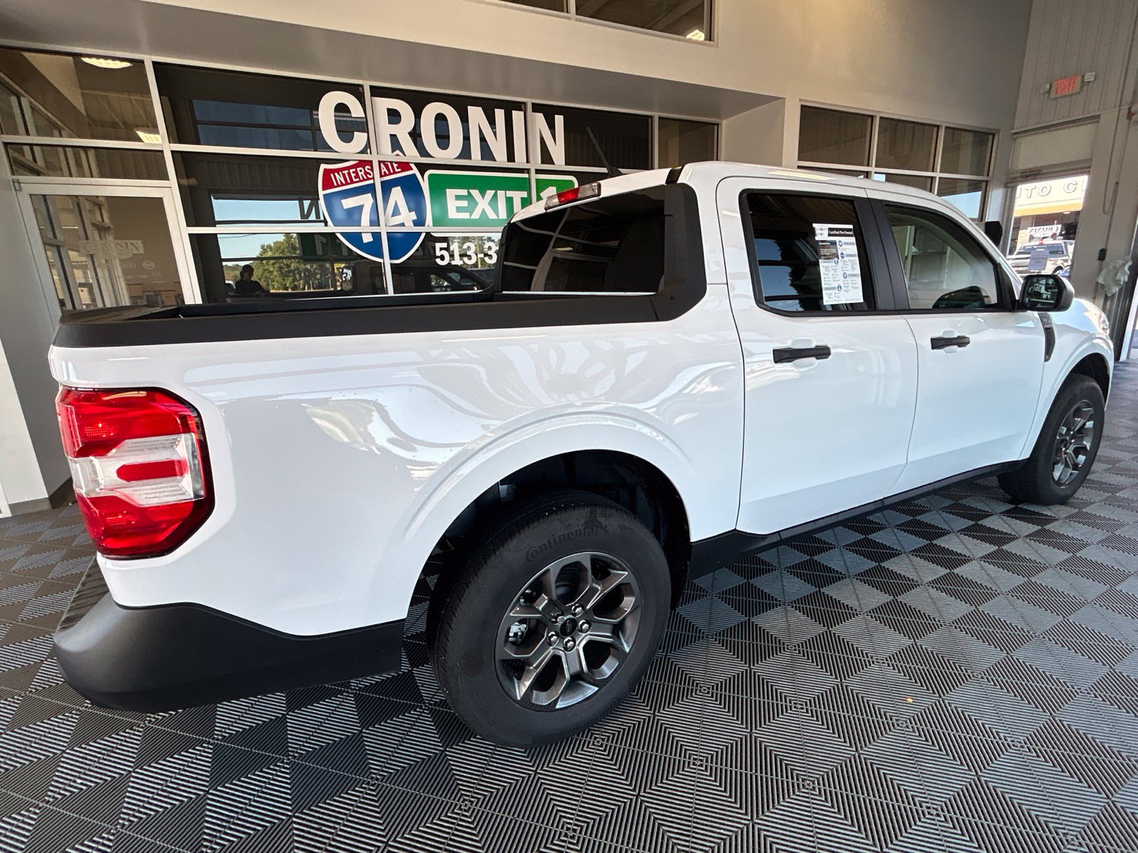 Used 2024 Ford Maverick XLT FWD image 6