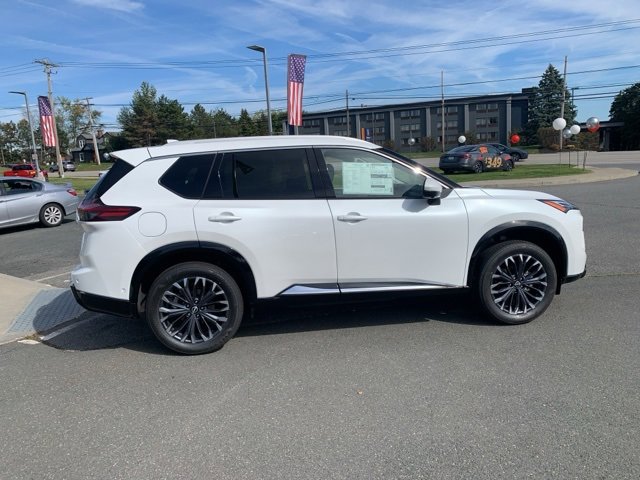 New 2026 Nissan Rogue Platinum image 8
