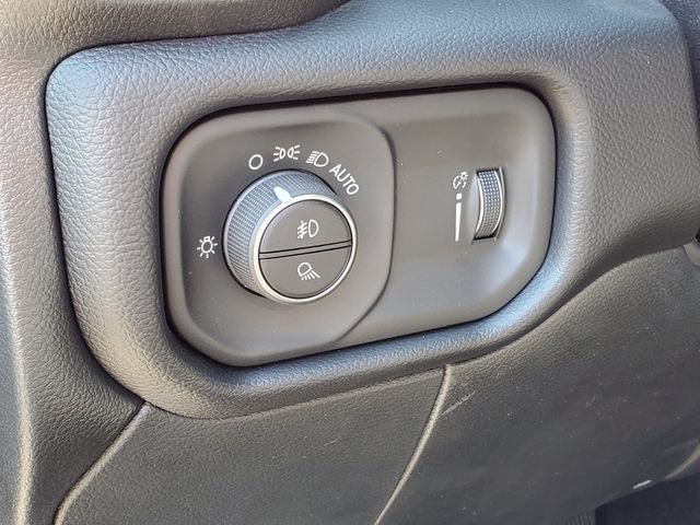 New 2026 RAM 2500 Big Horn AWD/4WD image 7