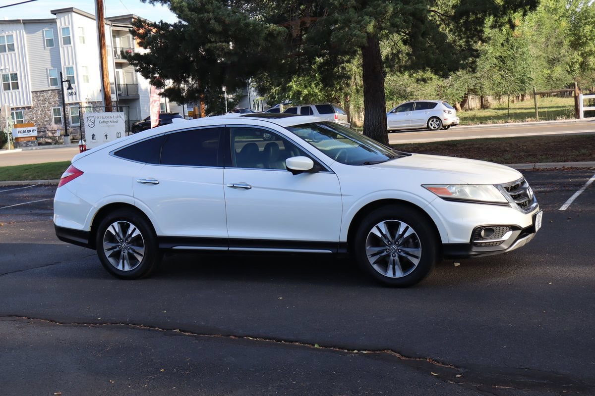 Used 2015 Honda Crosstour EX-L image 2