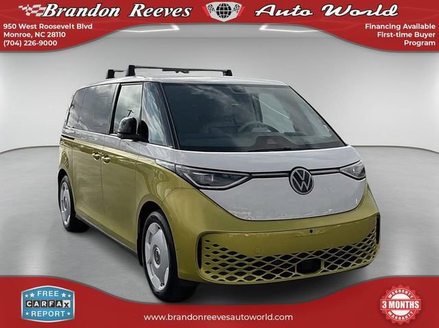 Used 2025 Volkswagen ID. Buzz 1st Edition image 3
