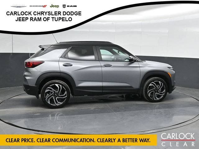 Used 2025 Chevrolet TrailBlazer RS w/ Driver Confidence Package AWD/4WD image 4