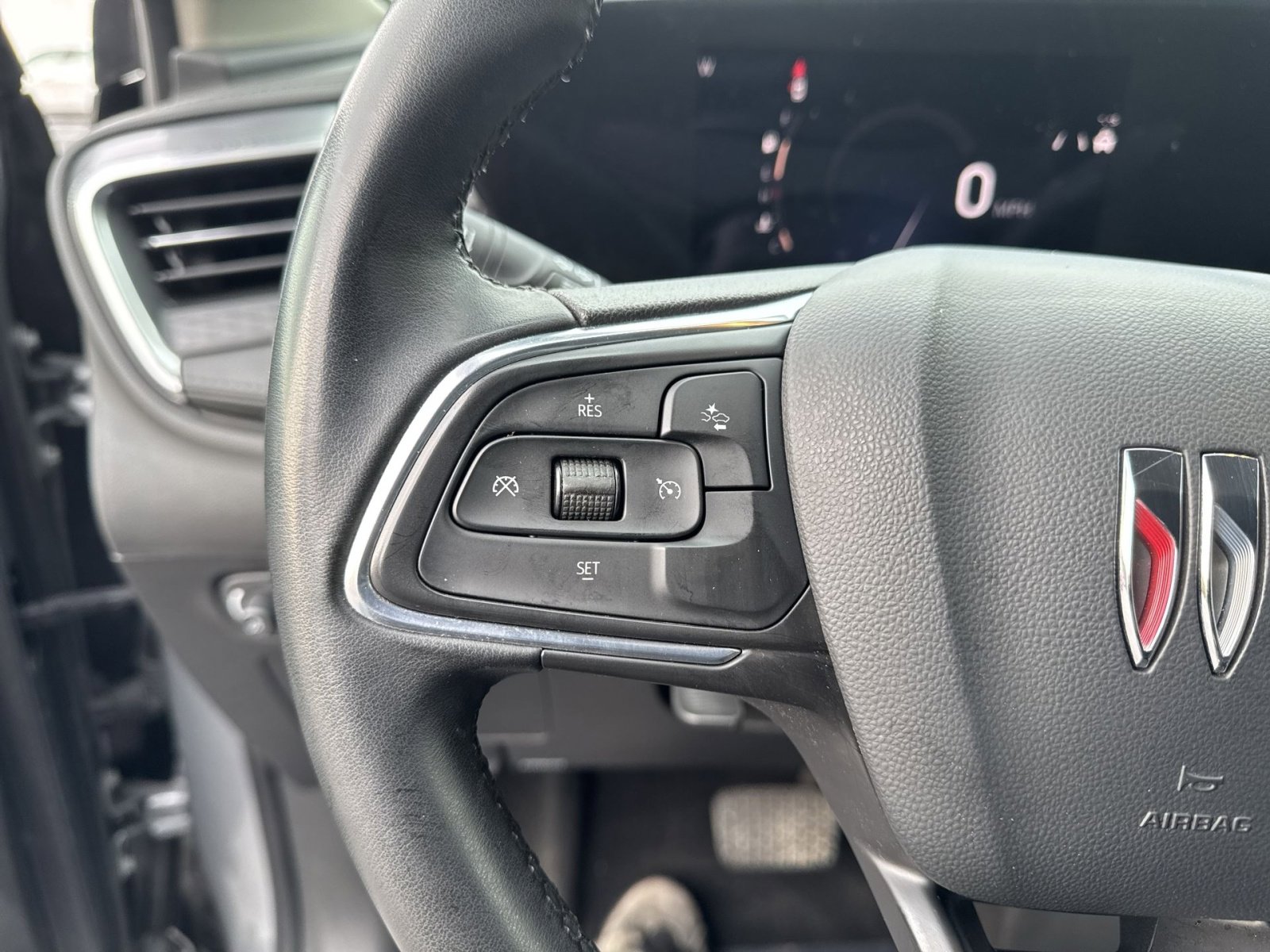 Used 2024 Buick Encore GX Sport Touring image 15