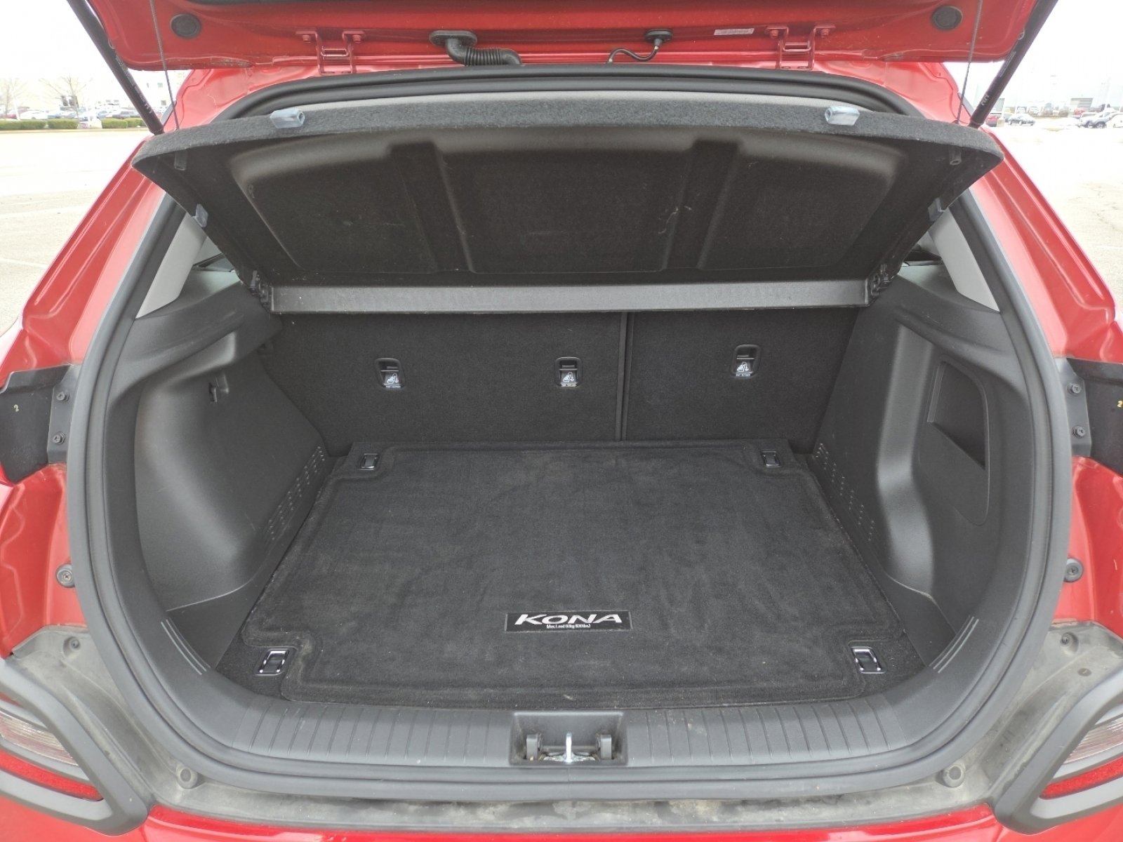 Used 2019 Hyundai Kona SE w/ Cargo Package image 18