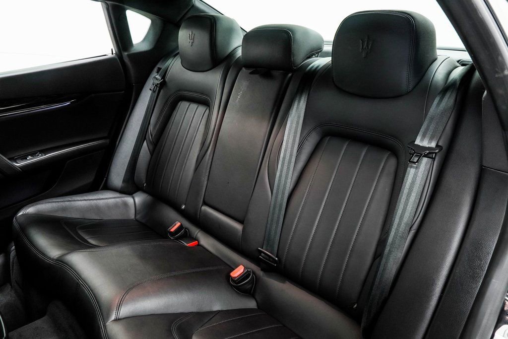 Used 2022 Maserati Quattroporte Modena Q4 image 37