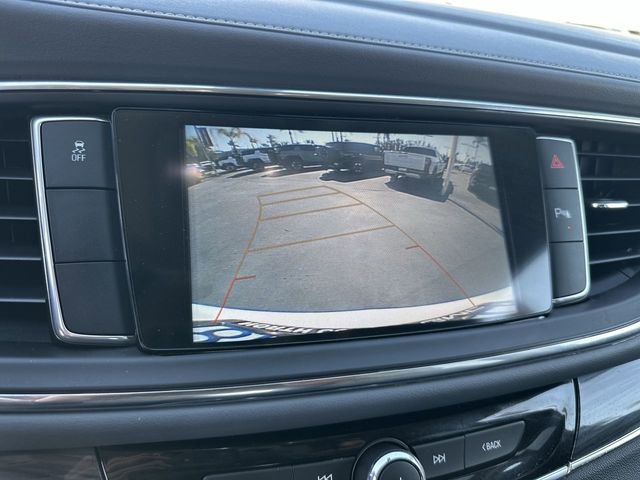 Used 2019 Buick Enclave Essence image 15