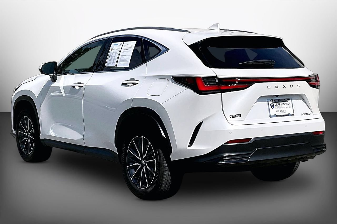 Used 2025 Lexus NX 250 FWD w/ Towing Package (2000 Lbs) image 6