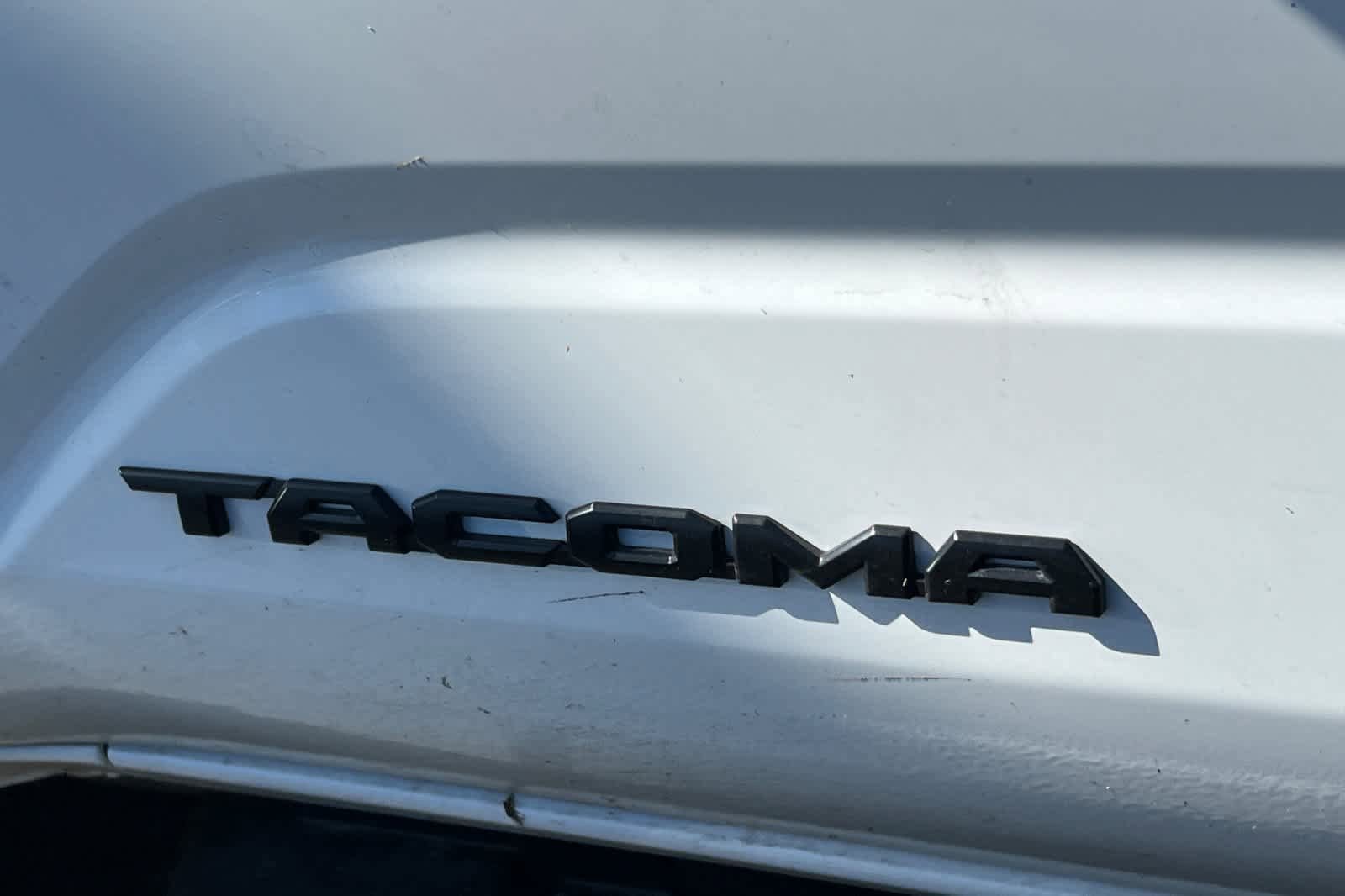 Used 2024 Toyota Tacoma TRD Off-Road AWD/4WD image 21
