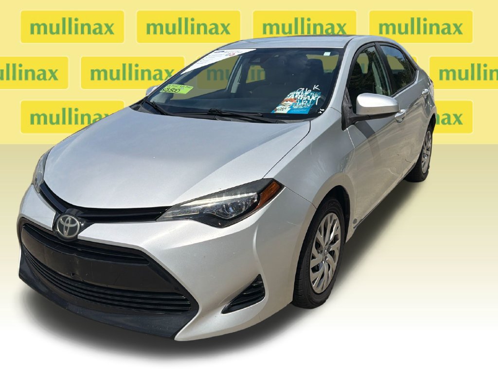 Used 2017 Toyota Corolla LE w/ Carpet Mat Package (TMS) FWD image 12