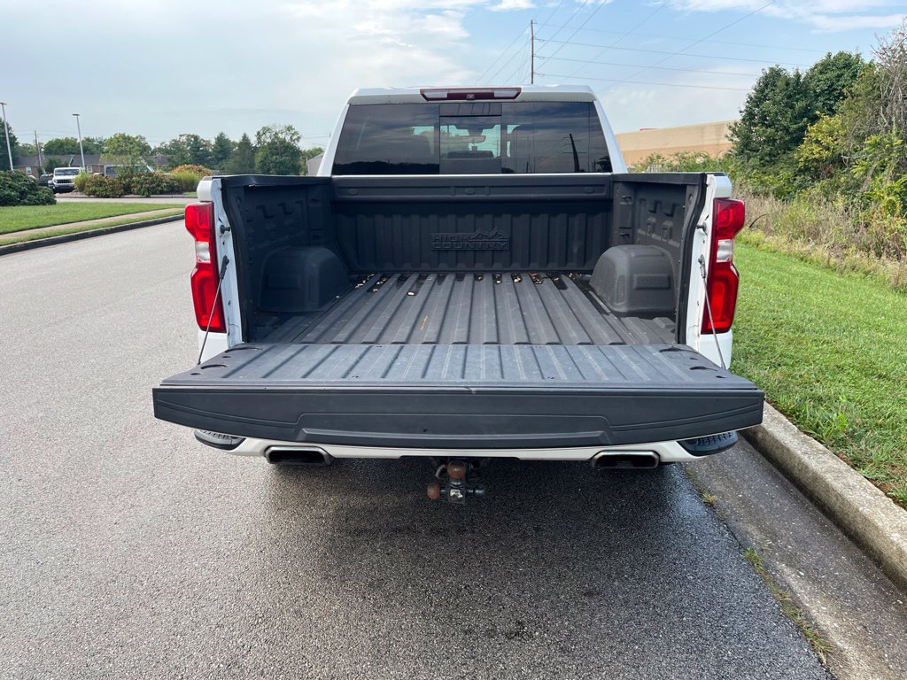 Used 2019 Chevrolet Silverado 1500 High Country w/ High Country Premium Package AWD/4WD image 11