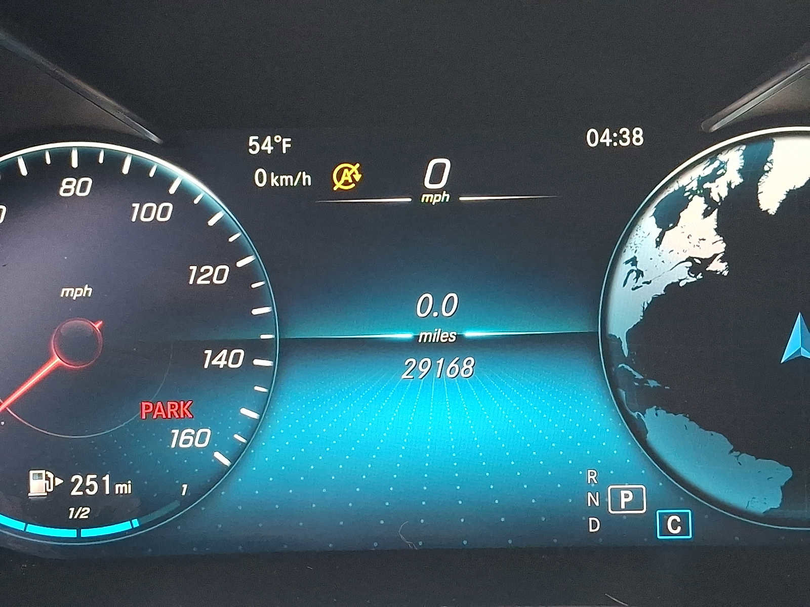 Used 2021 Mercedes-Benz GLC 300 4MATIC image 21