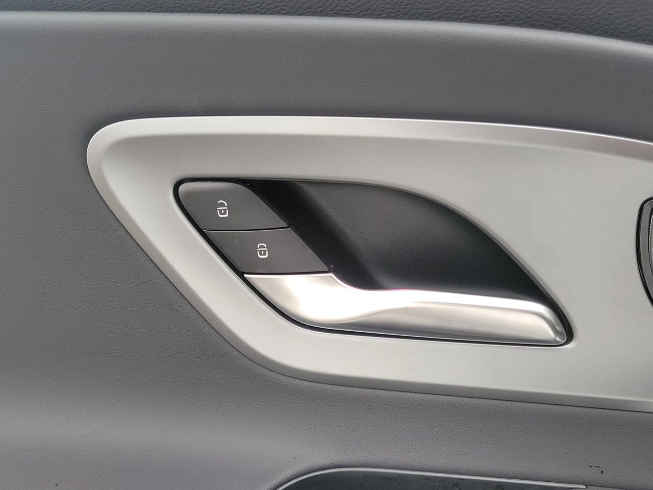 New 2026 Mercedes-Benz CLA 250+ image 22