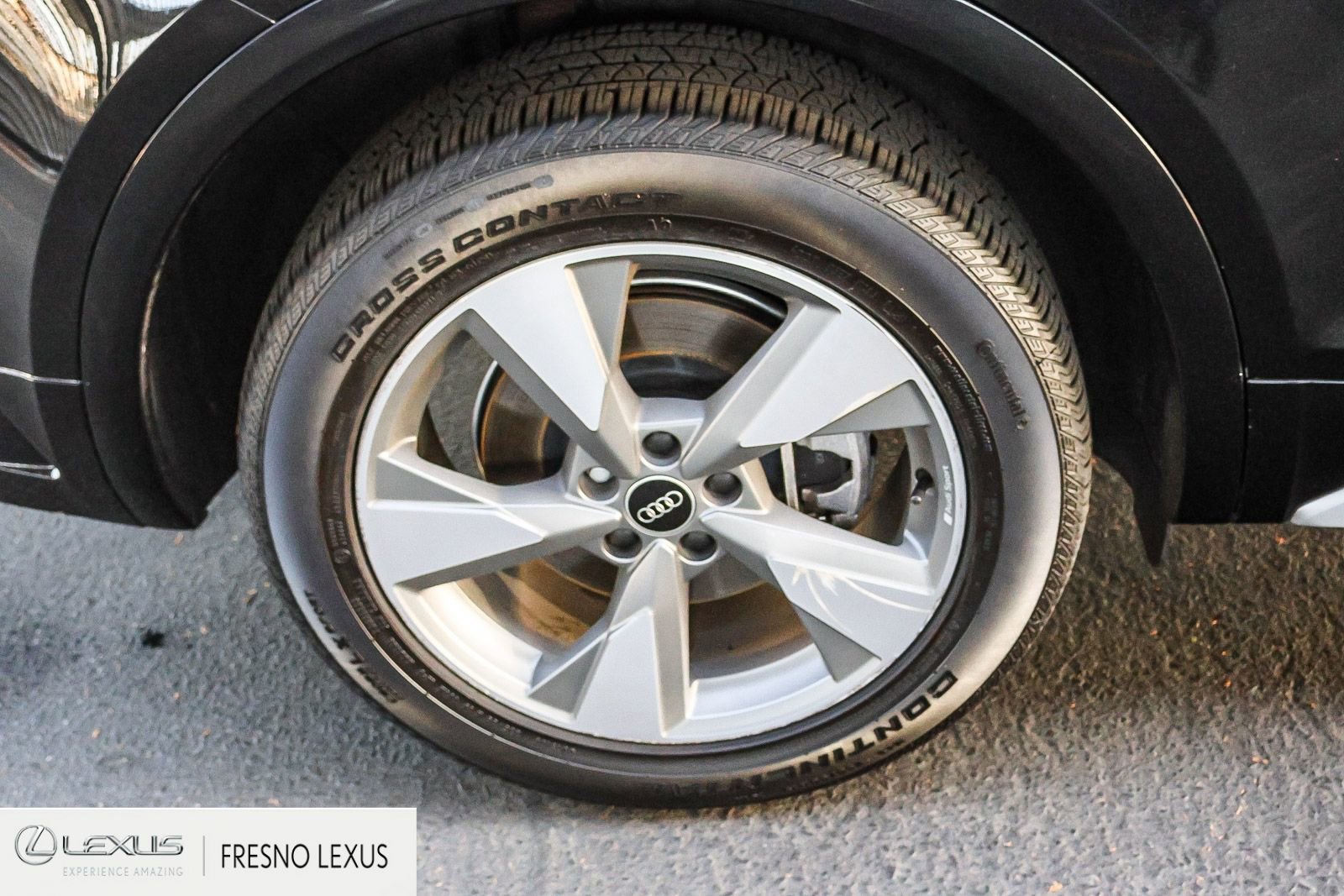 Used 2023 Audi Q5 2.0T Premium w/ Convenience Package image 8